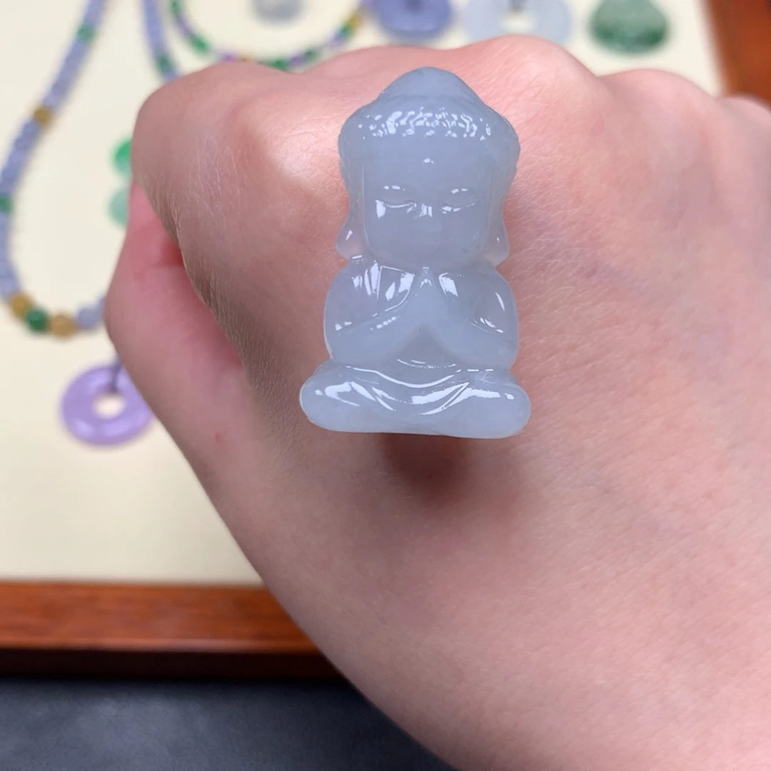 定制翡翠未镶嵌宝宝佛
