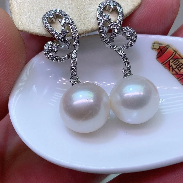 银S925镶嵌耳饰淡水珍珠