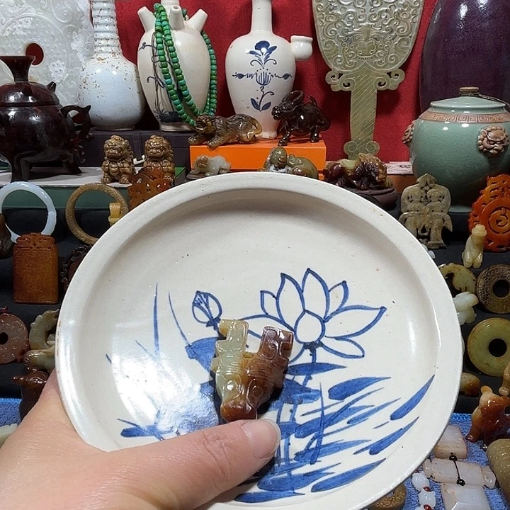 已***置这是个陶瓷的牛头