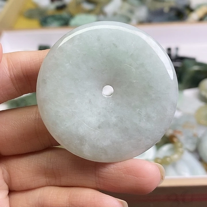 翡翠未镶嵌颈饰天然翡翠120