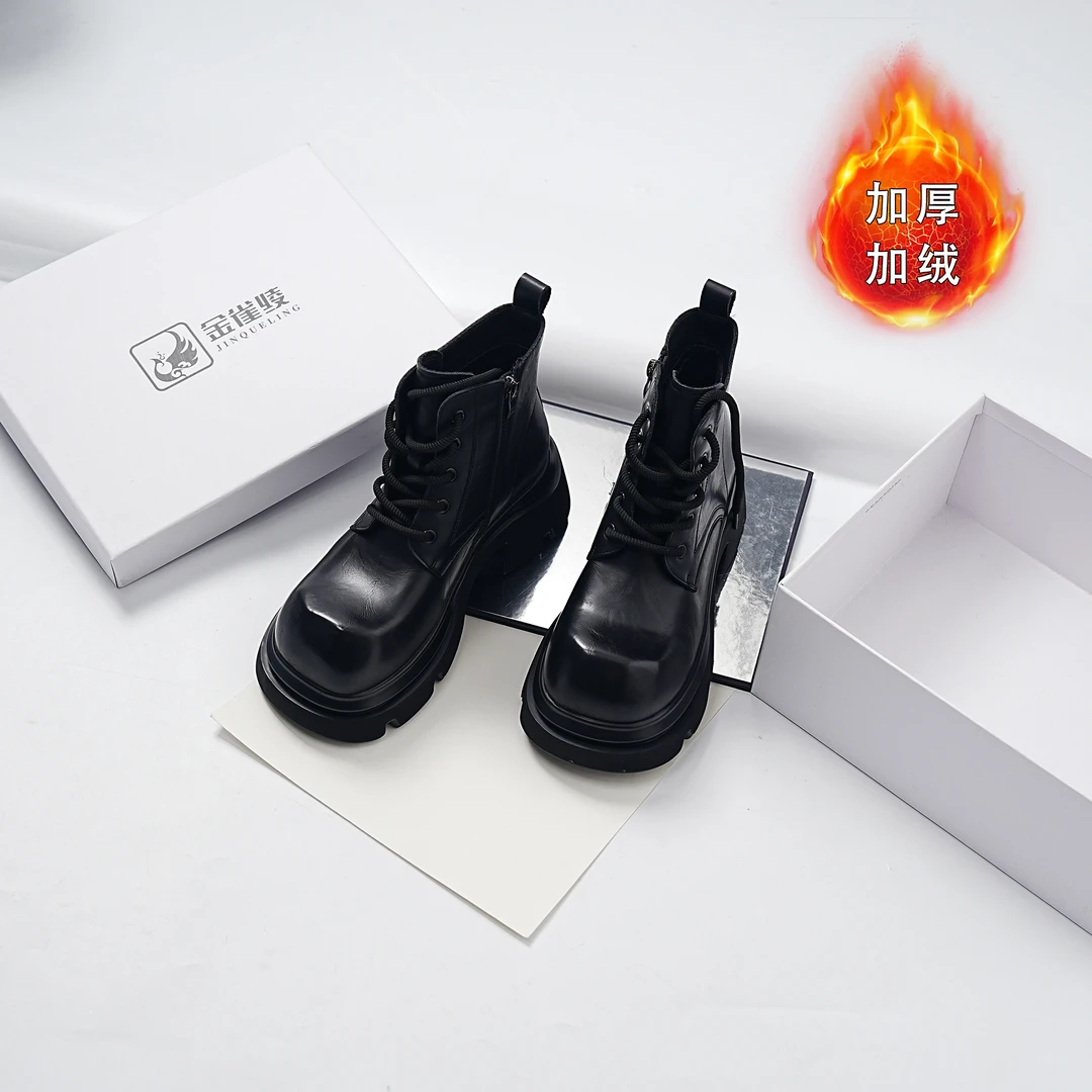 金雀绫【伦敦温度】短筒英伦风防水台马丁靴时装靴SZAK4XAM3760