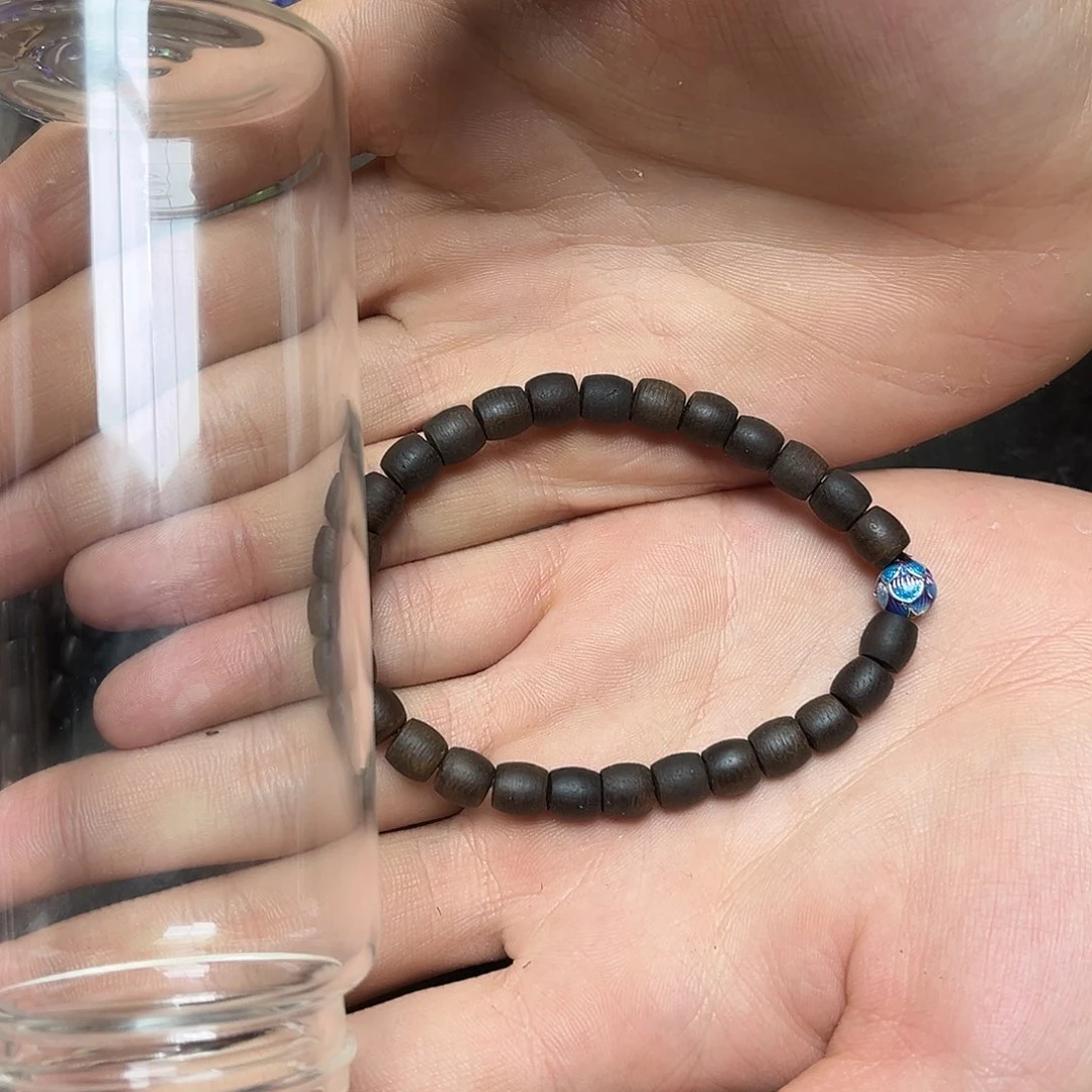 大叶紫檀（黑酸枝木类）