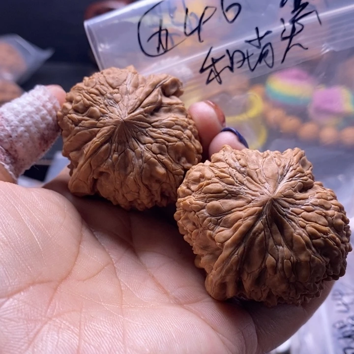 吊坠文玩核桃和尚头