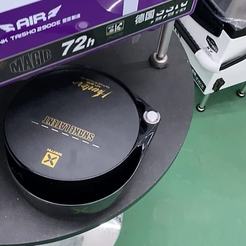 雷臣拉耳盘黑色。