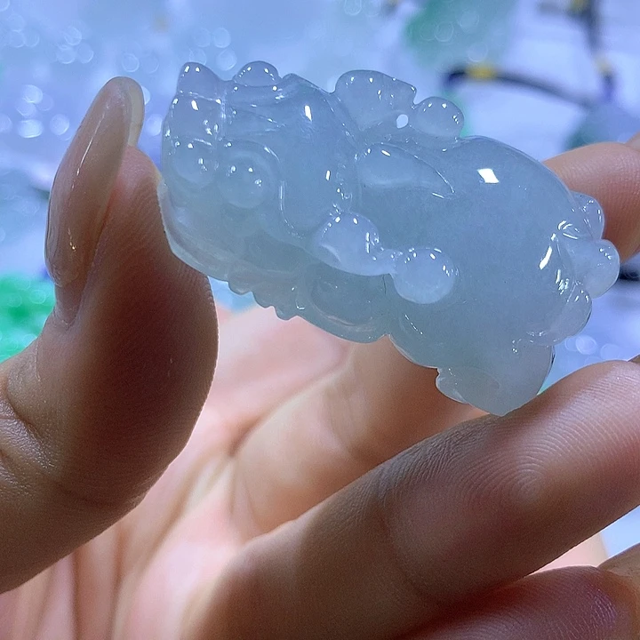 翡翠未镶嵌颈饰天然翡翠A货吊坠