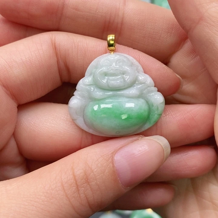 翡翠颈饰未镶嵌吊坠