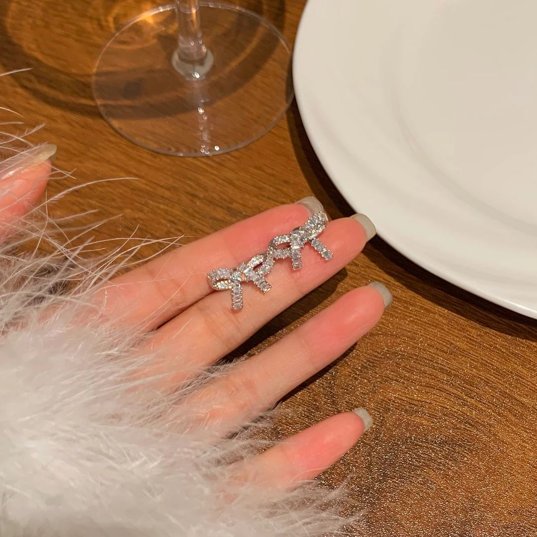 铜合金耳饰 AL5465 超闪轻奢蝴蝶结气质重工百搭耳环