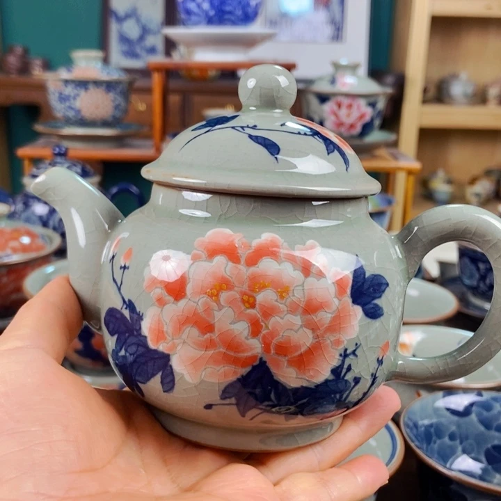 瓷片手工制作工艺精湛等特点
