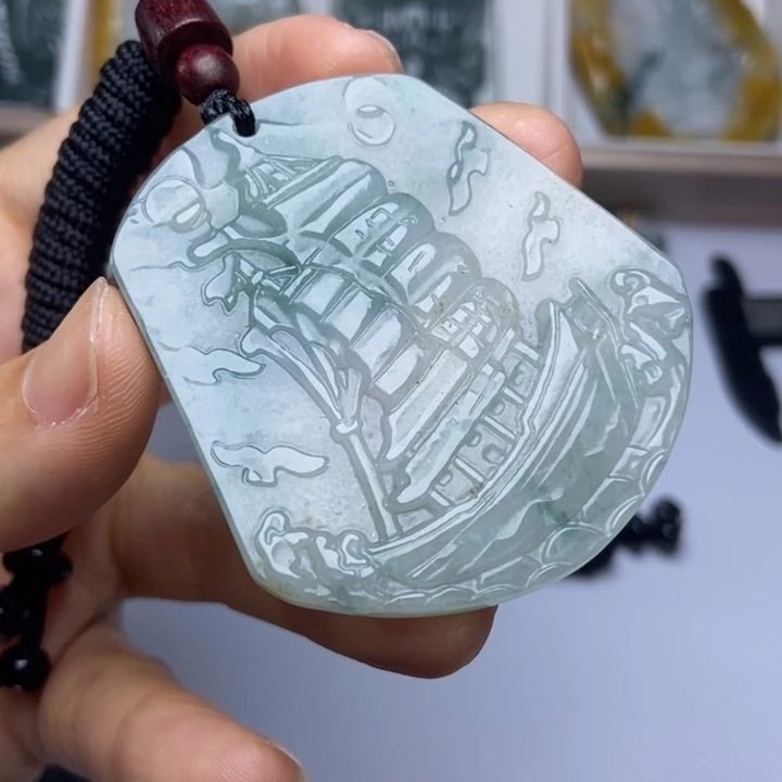 颈饰未镶嵌翡翠翡翠