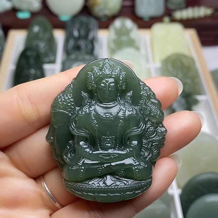 和田玉未镶嵌颈饰