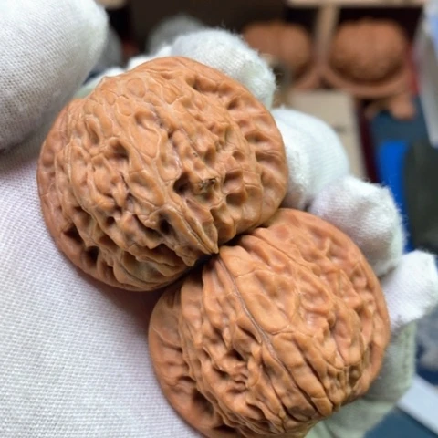 文玩核桃吊坠闲*40全品白茬山地红皮原桩磨盘
