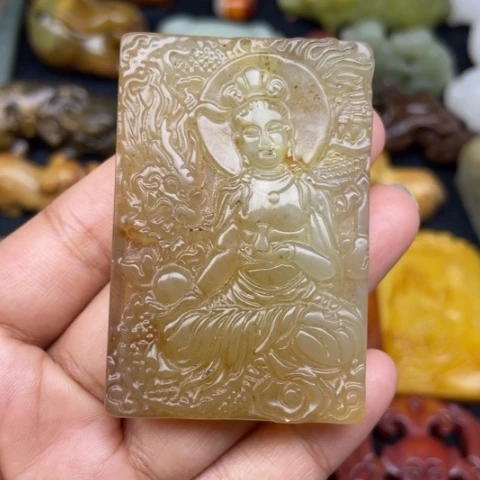 蛇纹石玉未镶嵌颈饰52