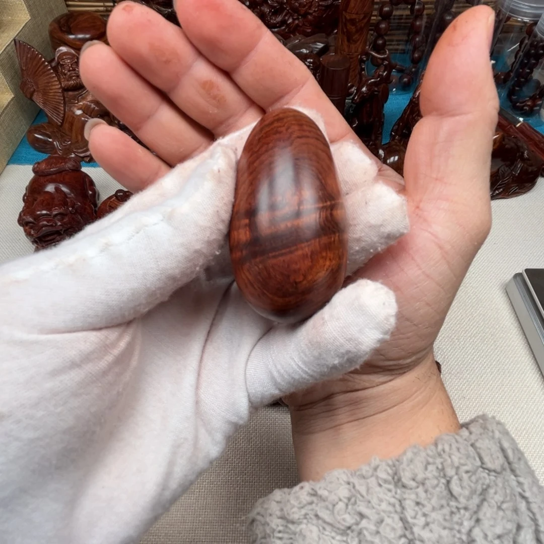 黄花梨/降香黄檀把件神**枥蛋……