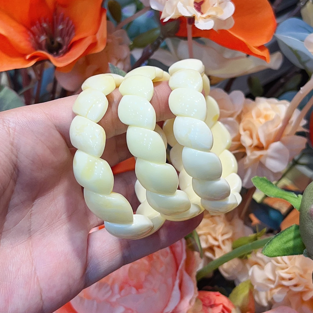 曼曼珠宝白蜡手牌（多样性发1件）