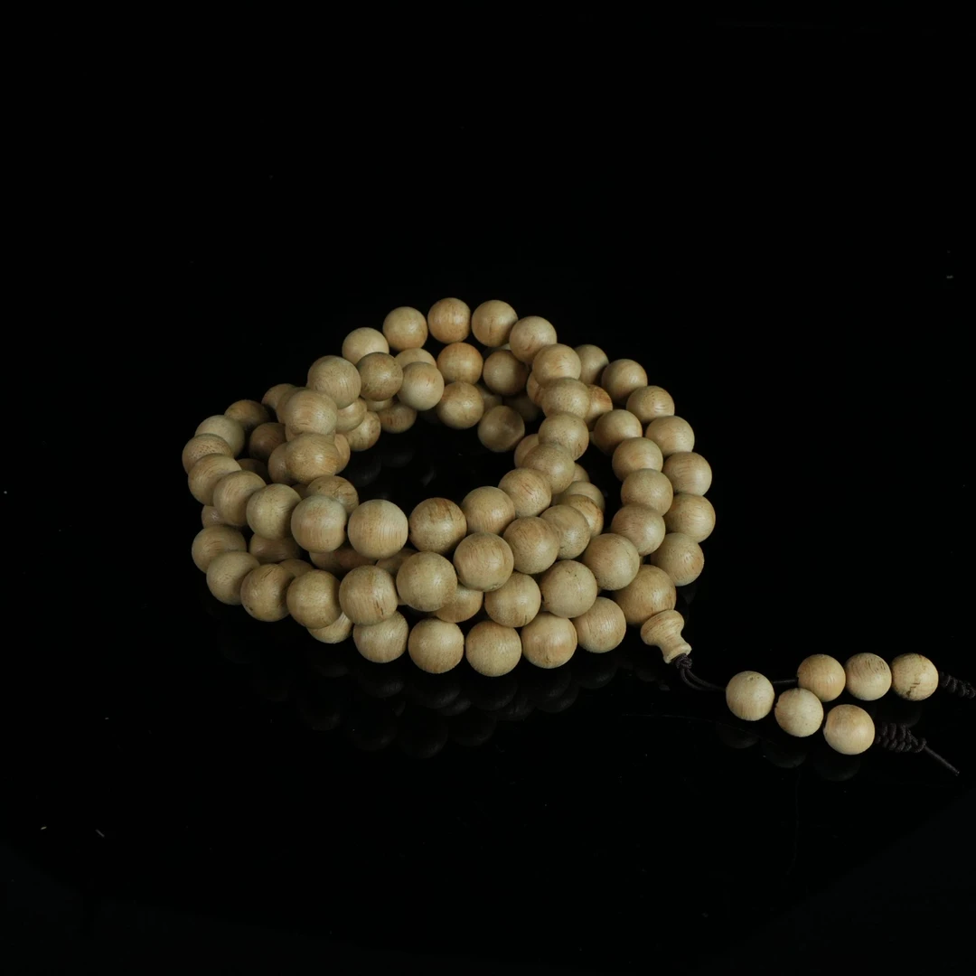 DY-A8886 加里曼丹高山料沉香念珠 1.01cm23.06g