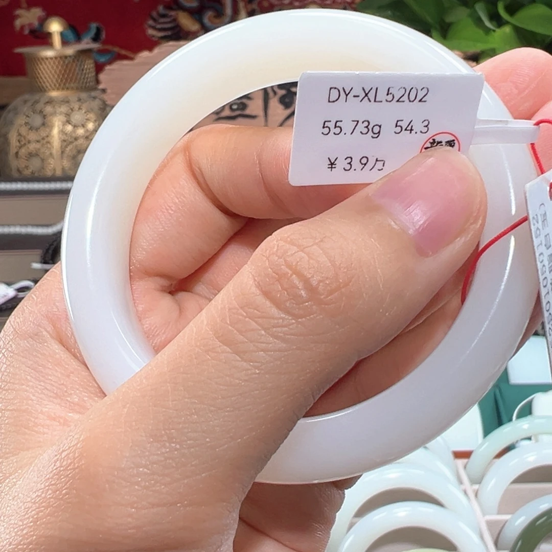 和田玉手镯未镶嵌羊脂白玉手镯