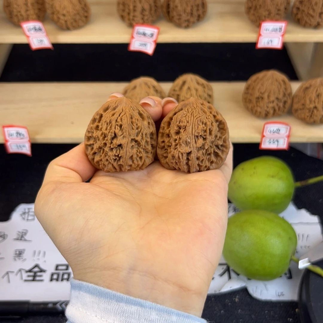 文玩核桃吊坠老*南疆