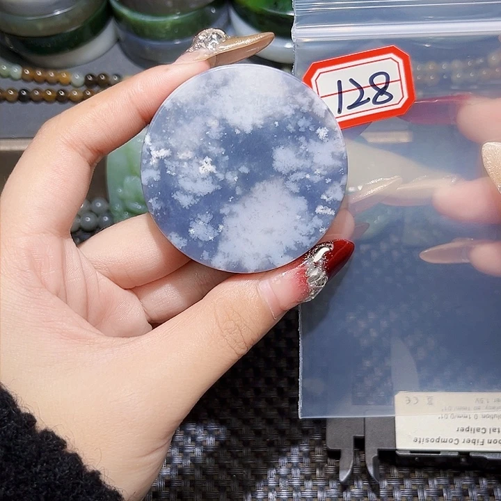 和田玉和田玉边角料随机发未镶嵌