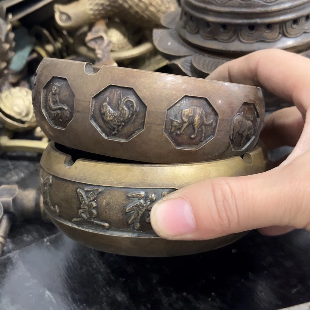 用***3闪电购铜摆件工艺品