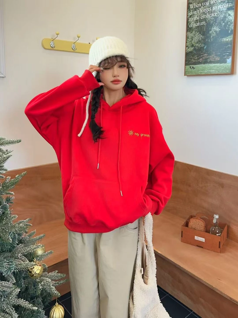 9912加绒加厚胸间小刺绣帽衫卫衣