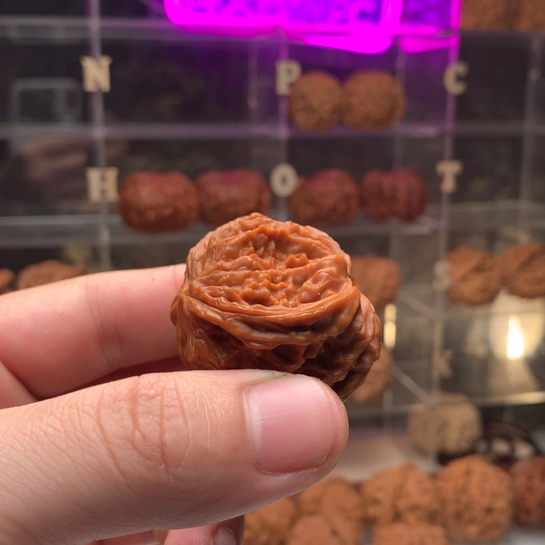 鬣***撃吊坠文玩核桃磨盘异型比赛