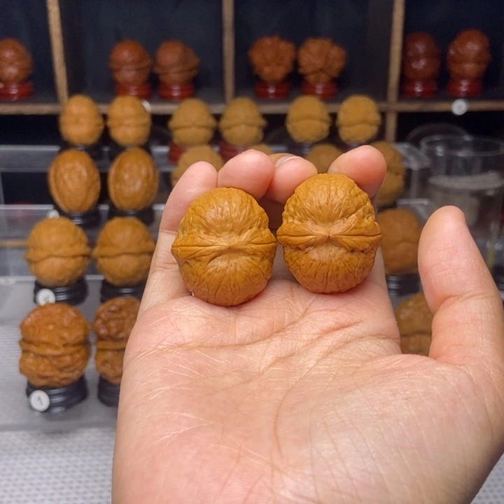 文玩核桃吊坠粗筋钢蛋6