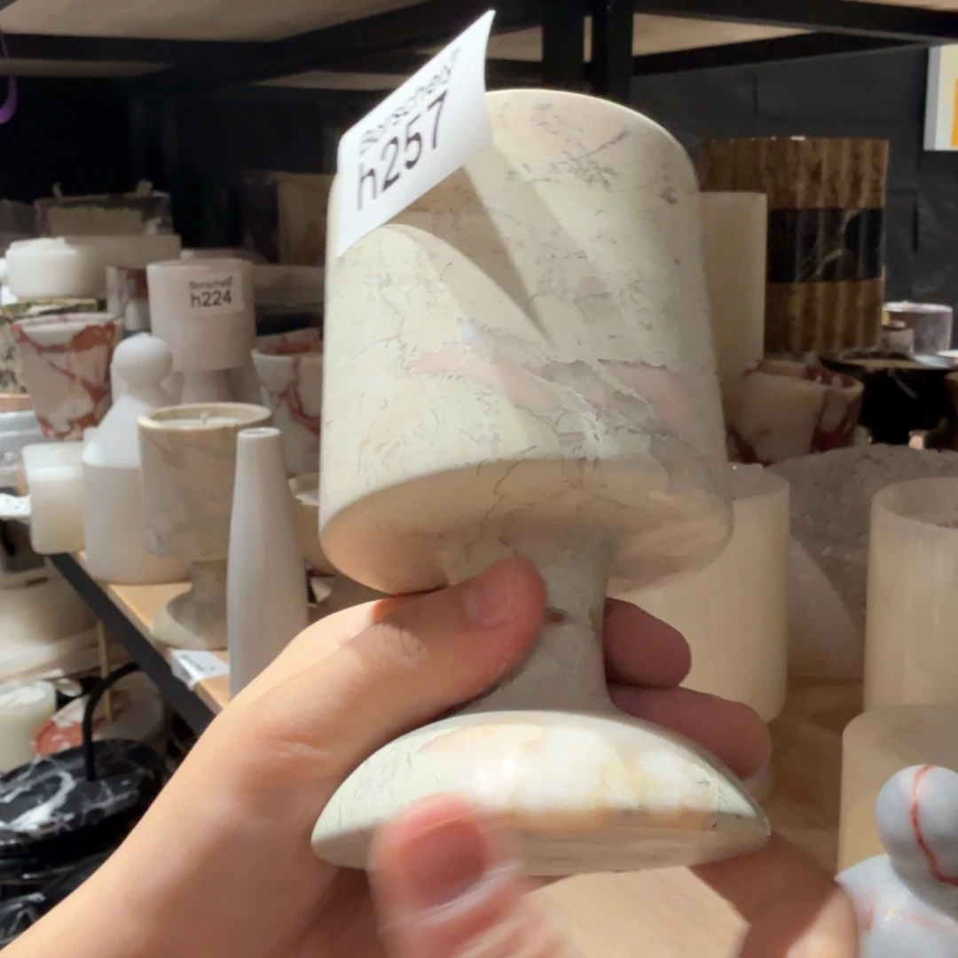 大理石h257。   2 个亿。
