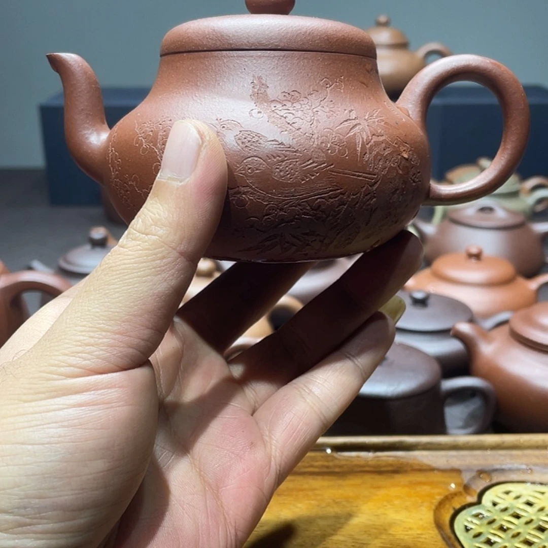 紫砂茶壶龍**龘清水泥君德