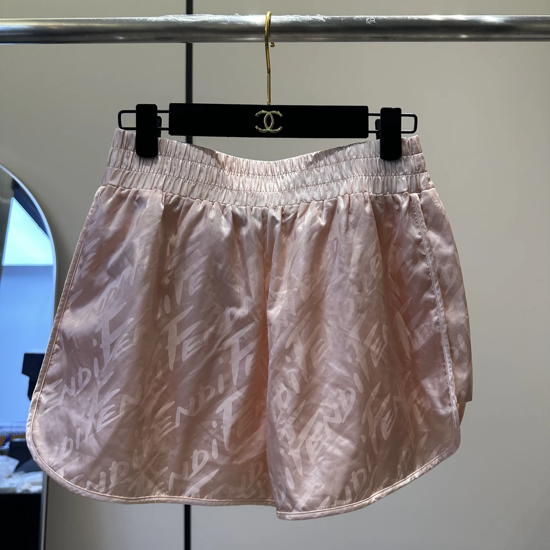 99新 FENDI/芬迪 芬迪满印丝绸短裤尺码m码10136