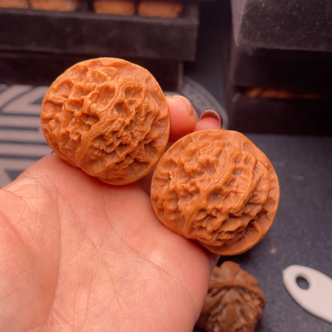 吊坠文玩核桃秦岭核桃40