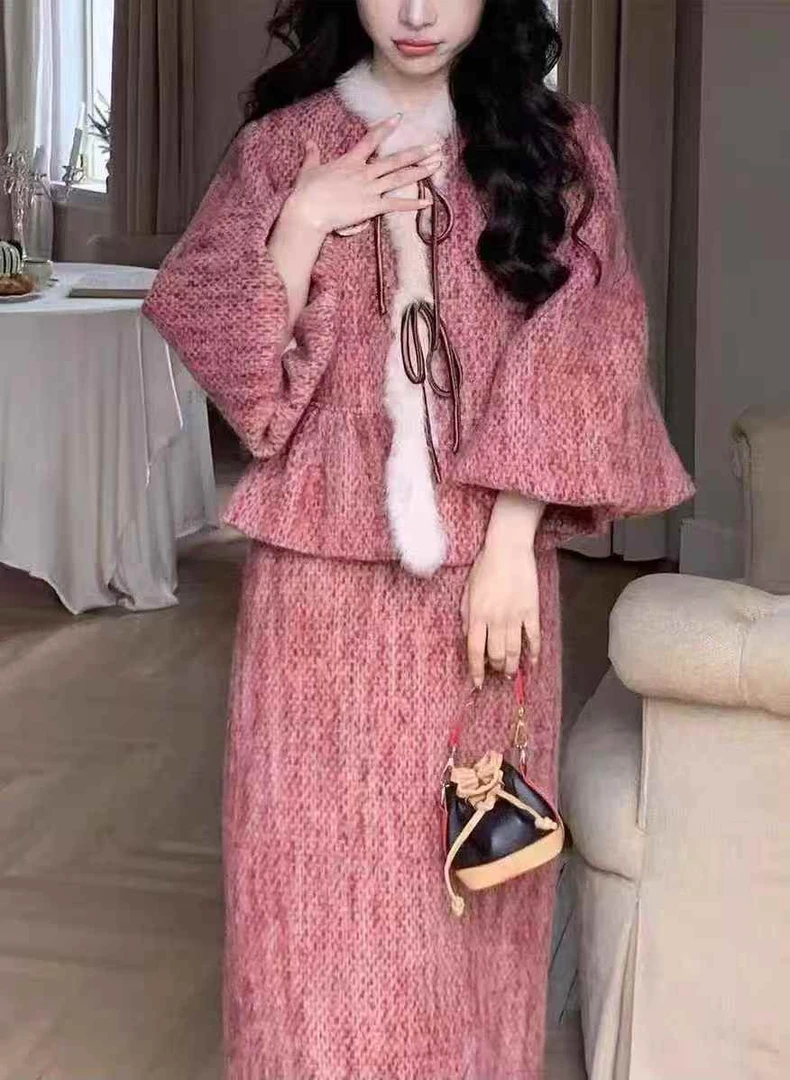 晨浠定制】新款毛领灯笼袖加羽绒长半裙套装6617