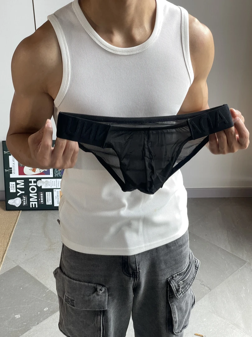 超薄性感透明浮雕腰带裸感三角内裤男