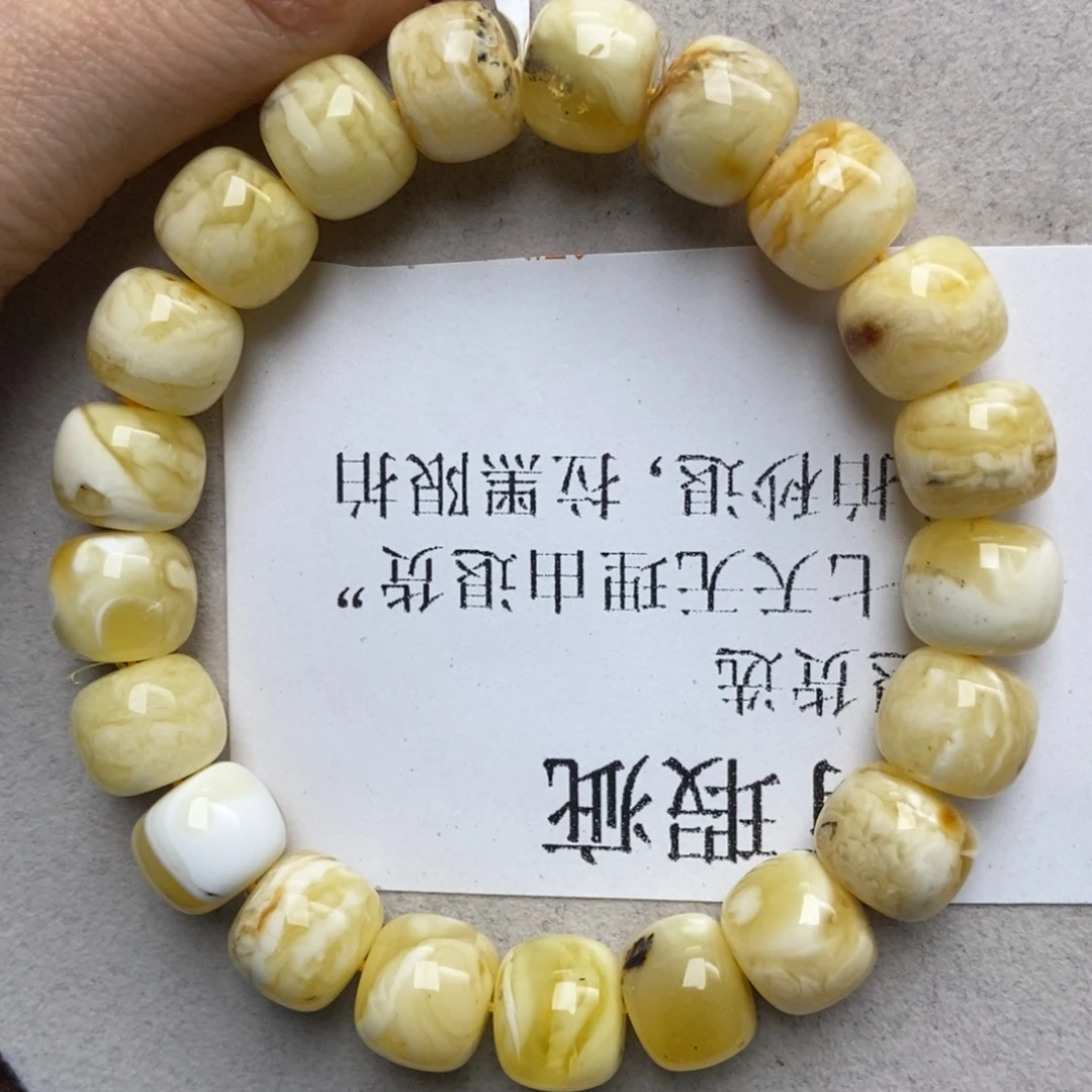 蜜蜡未镶嵌珠宝奇石12