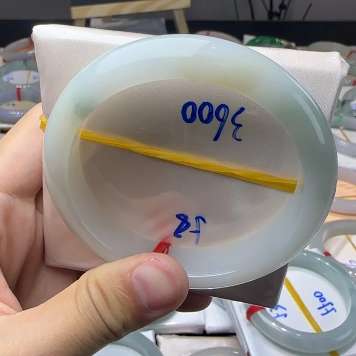 未镶嵌手镯翡翠翡翠手镯