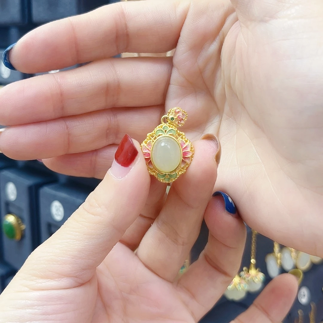 和田玉银S925镀金镶嵌颈饰