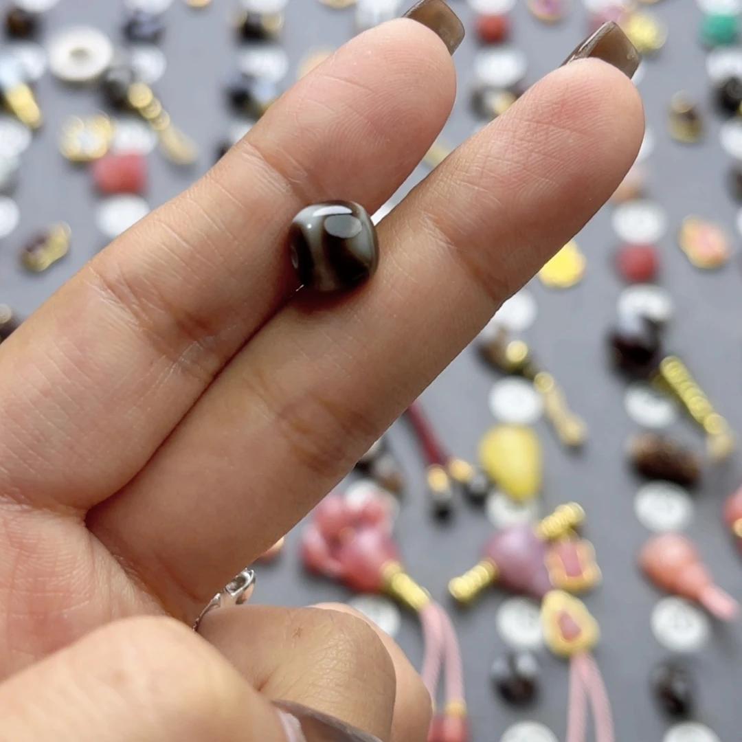 江***司玛瑙/玉髓未镶嵌文玩配饰