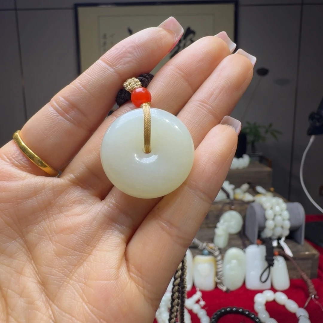 和田玉颈饰未镶嵌用****8