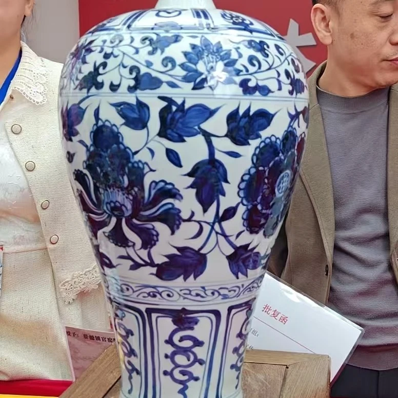 【传世官窑】茶道缠枝牡丹青花梅瓶瓷流水25