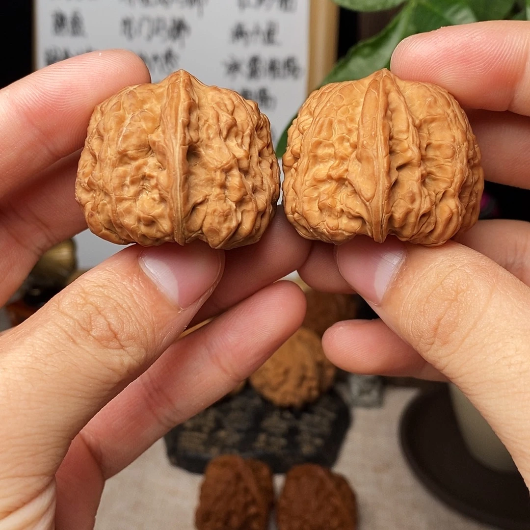 文玩核桃吊坠一代凹