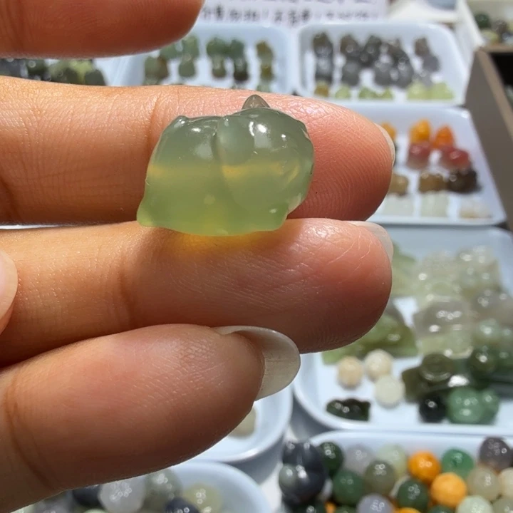 未镶嵌和田玉珠宝半成品