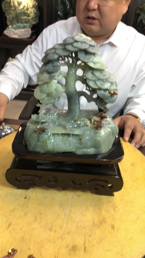 蛇纹石玉（覆膜）摆件原创作品。