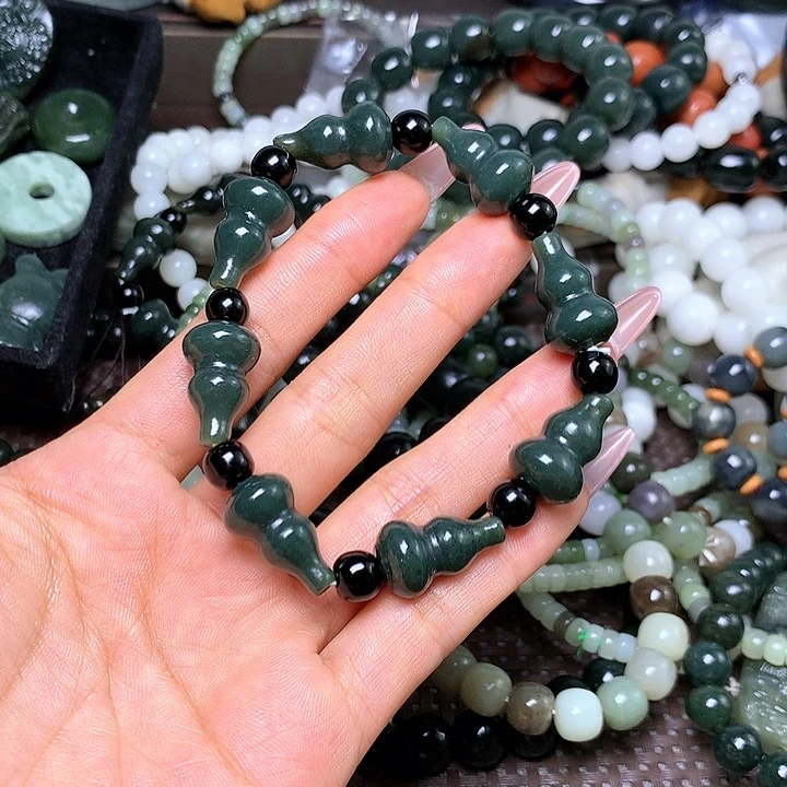 【闪购商品】手串未镶嵌和田玉96