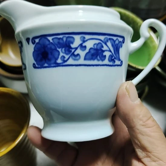 瓷片五厂，七厂，瓷器摆件，瓷片！都有微瑕疵。