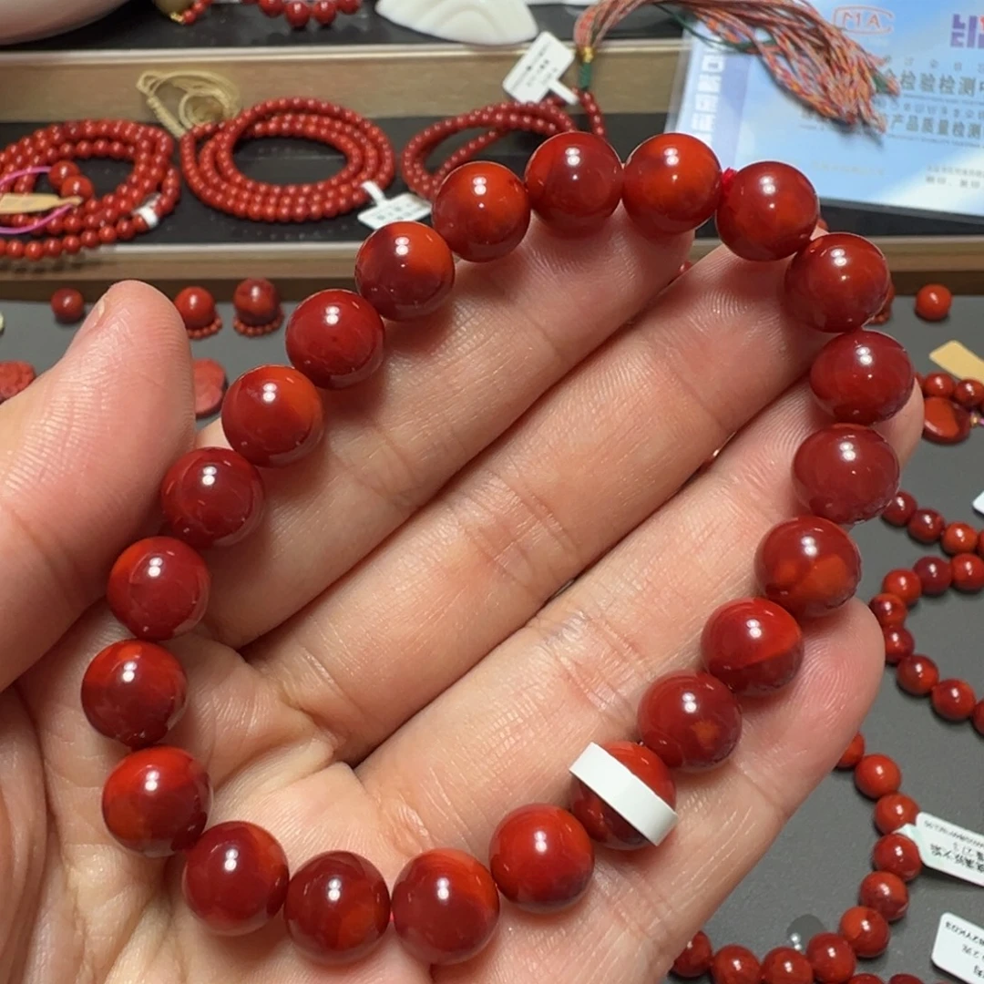 南红玛瑙未镶嵌手串牛血红双色约8.5mm