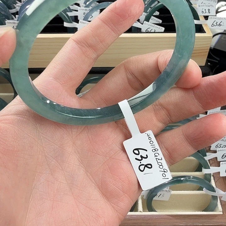 翡翠颈饰未镶嵌用****663.81