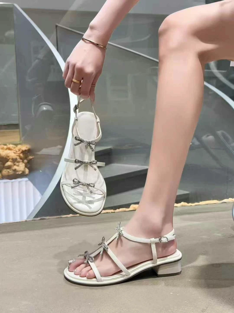 后绊带露趾舒适蝴蝶结一字带凉鞋女士夏季平底软底仙女风气质