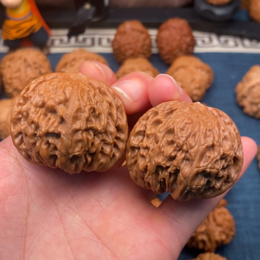 文玩核桃把件40.8球正磨