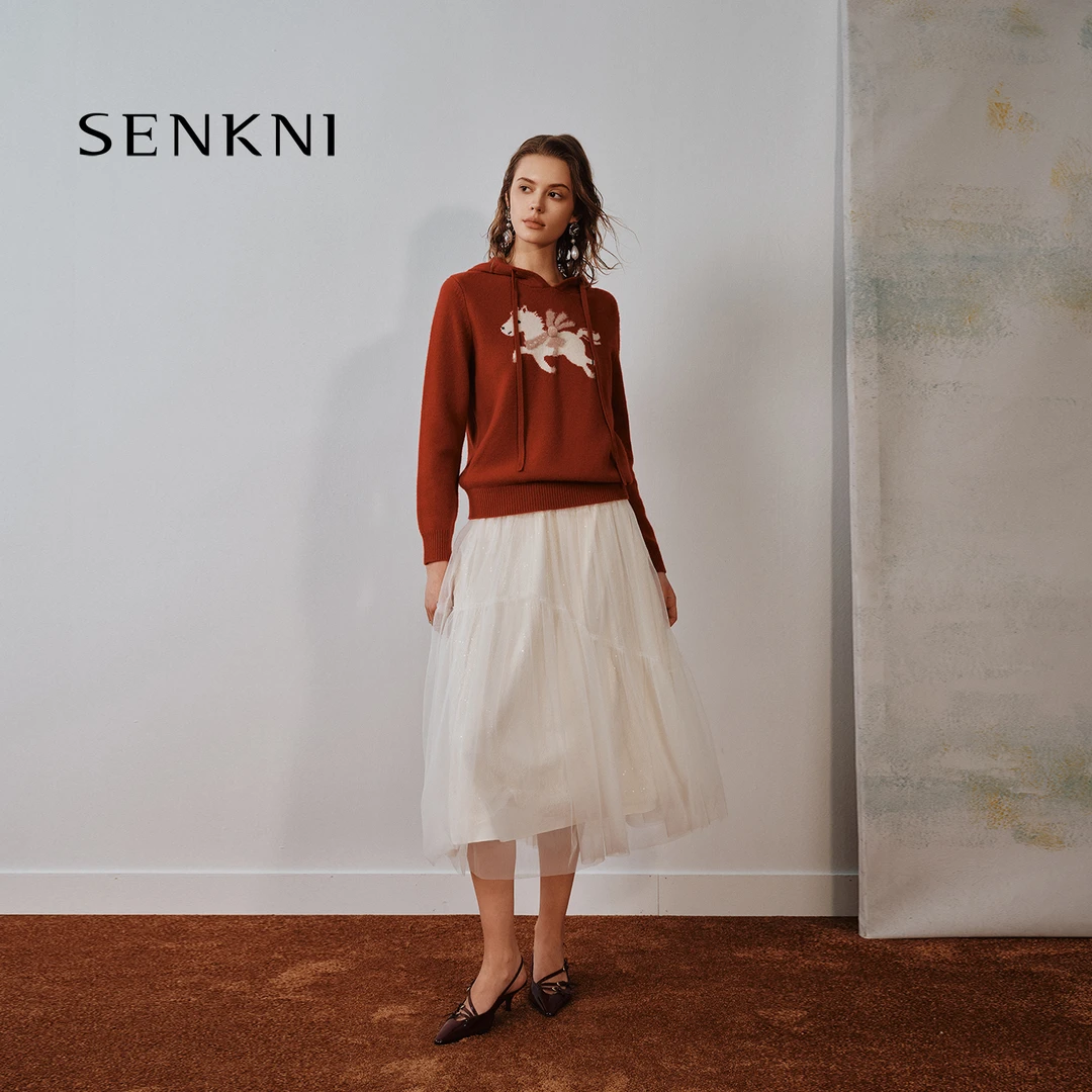 【明星同款】SENKNI/圣可尼 2025新款羊毛小马连帽毛衣女S130213OG