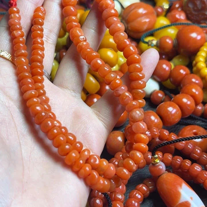 颈饰琉璃采*琉璃………………