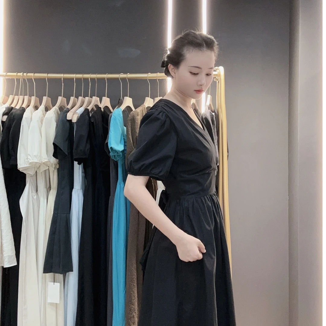 待妮有腰带拉链款褶皱肩-赫本风法式长裙遮肉显瘦复古气质裙